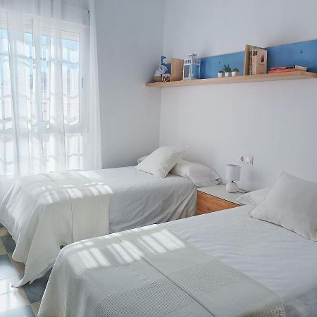Apartamento Esbamar โรเกตัสเดมาร์ ภายนอก รูปภาพ