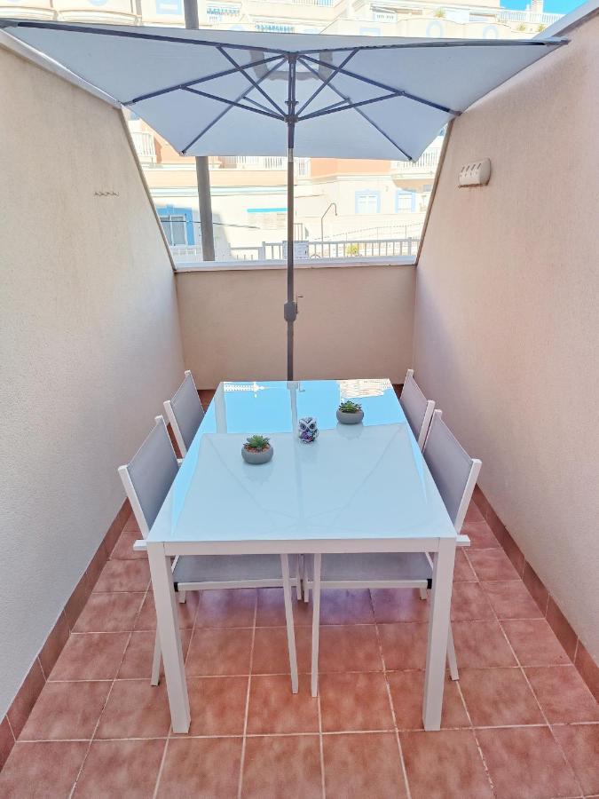 Apartamento Esbamar โรเกตัสเดมาร์ ภายนอก รูปภาพ